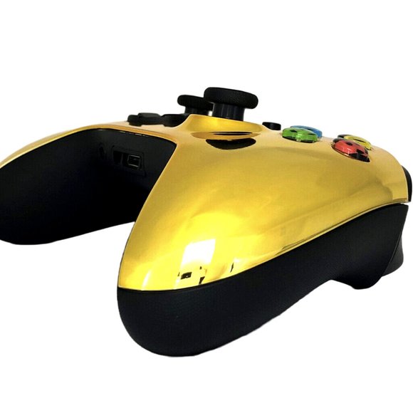 Custom Microsoft Xbox Series X / S Wireless Controller - Glossy Chrome Gold - Picture 6 of 8